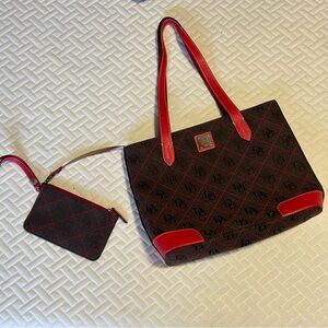 Dooney & Bourke shoulder bag.